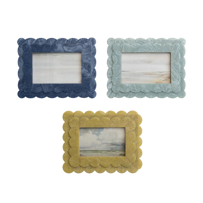 4" x 6" Scalloped Photo Frame, 3 Colours