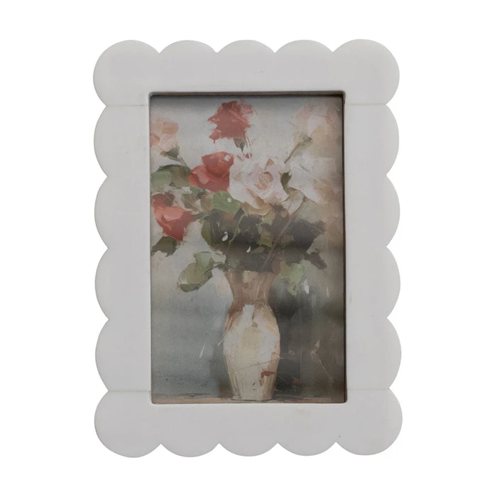 White Scalloped Photo Frame, 4" x 6"