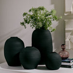 Konos Vase, Black, 2 Sizes