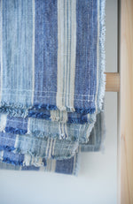 Seascape Aqua Oversized Throw, 55"W x 96"L