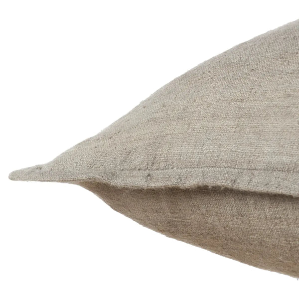 Arina Raja Pillow RJA02, 22" x 22"