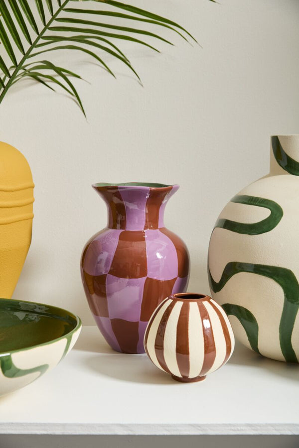 Curvature Vase, 15"x 17.5"