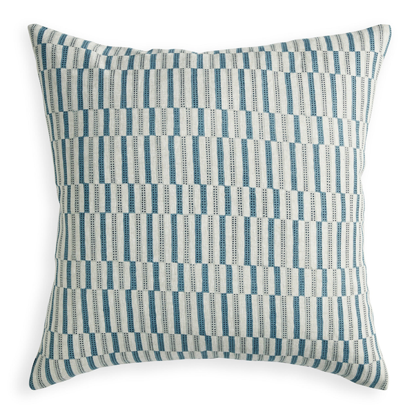 Hanko Tahoe Linen Cushion, 20" x 20"