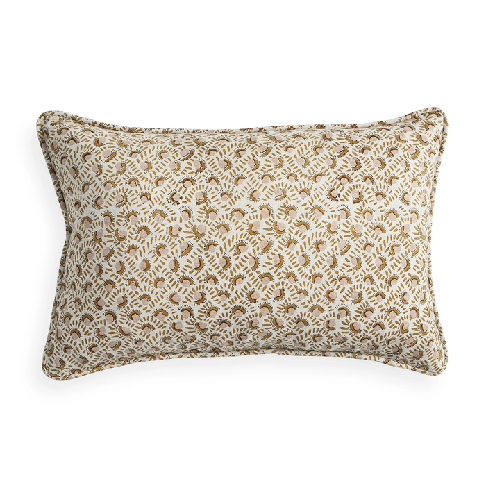 Ordu Petal Linen Cushion, 12" x 18"