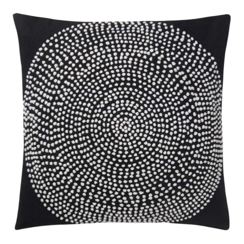 P0640 Black, 22" x 22"