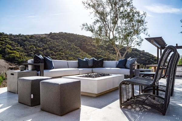 18" Indoor/Outdoor Pouf