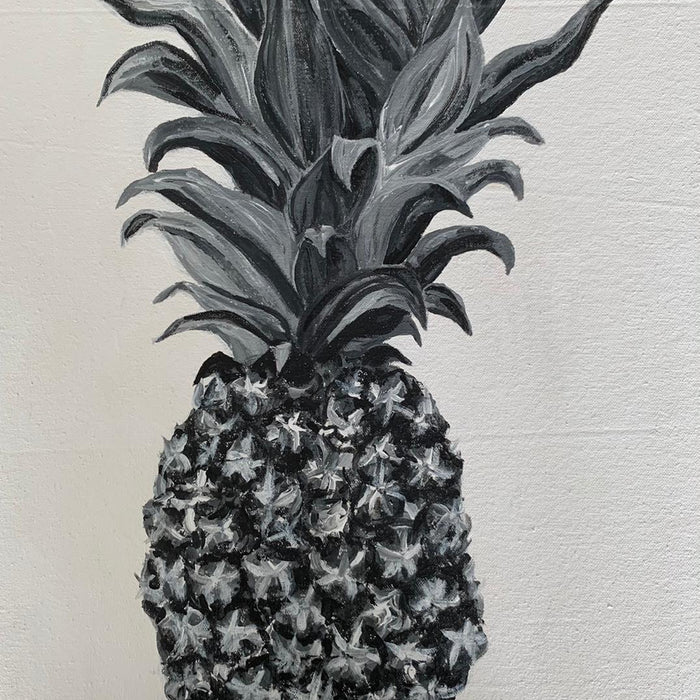 Pineapple, 16"L x 23"W
