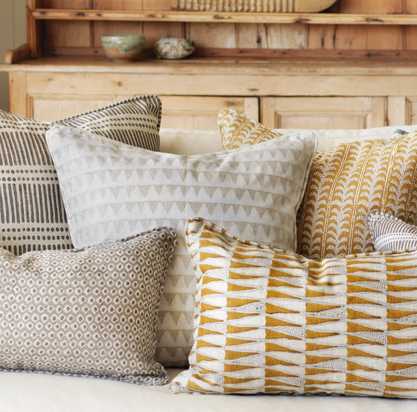 Pyramids Chalk Linen Cushion, 20" x 20"