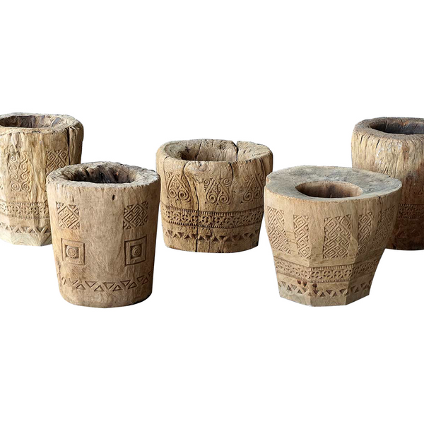 Carved Round Lesung