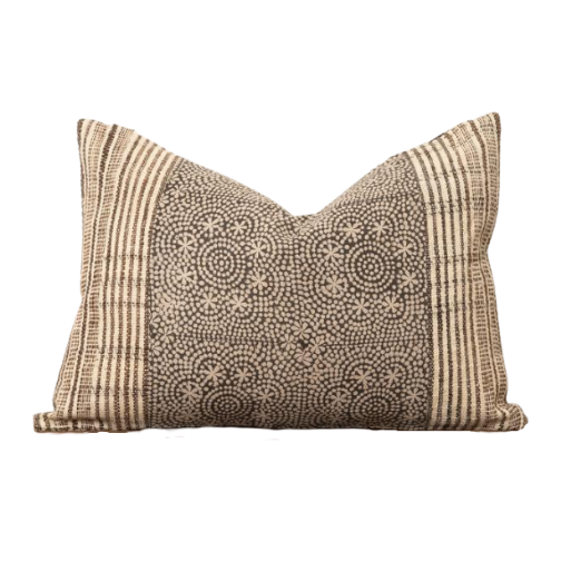 Katran 7, 14"W x 20"L