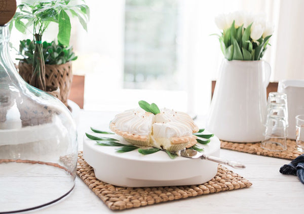 Coco Cozy White Trivet