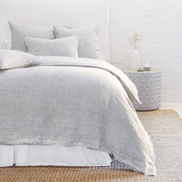 Logan Duvet Collection