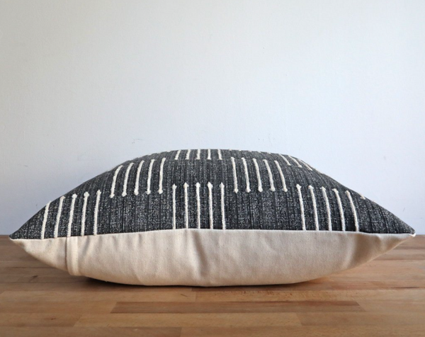 Kingston-Onyx, 19" x 19"