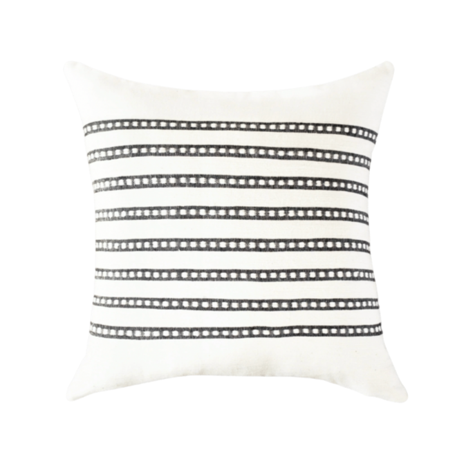Dessie Pillow, 18" x 18"