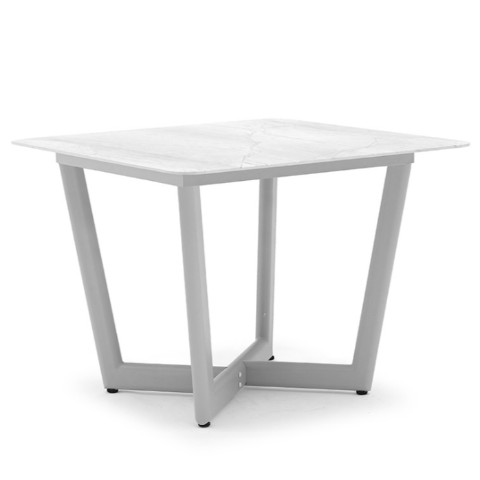 Club Square Dining Table, 39"W x 39"D