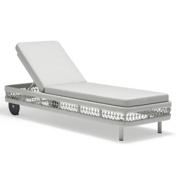 Club Chaise Lounge