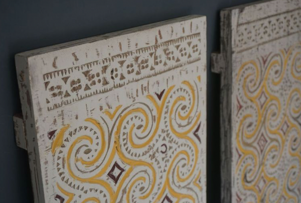 Toraja Carving- Yellow