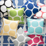 On The Spot Indoor/Outdoor Pillow- Fuchsia, 22" x 22"