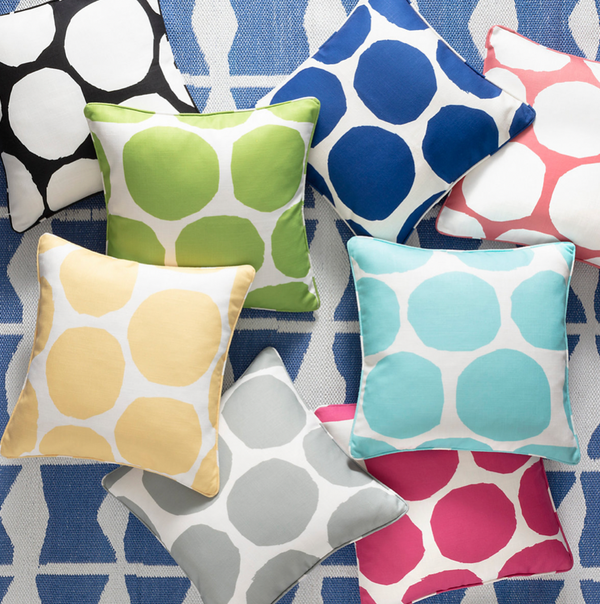 On The Spot Indoor/Outdoor Pillow- Sprout Green, 22" x 22"
