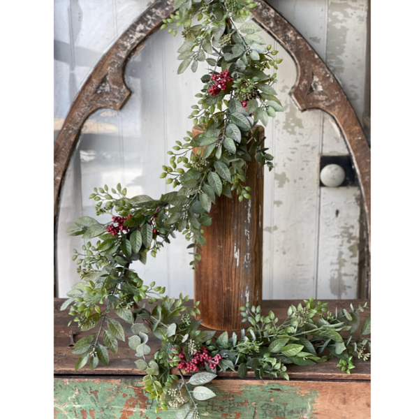 Atwood Eucalyptus 6' Garland