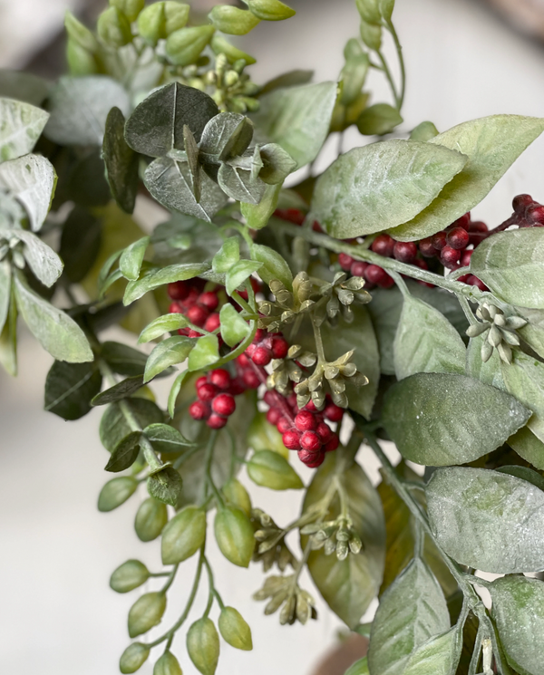Atwood Eucalyptus 6' Garland