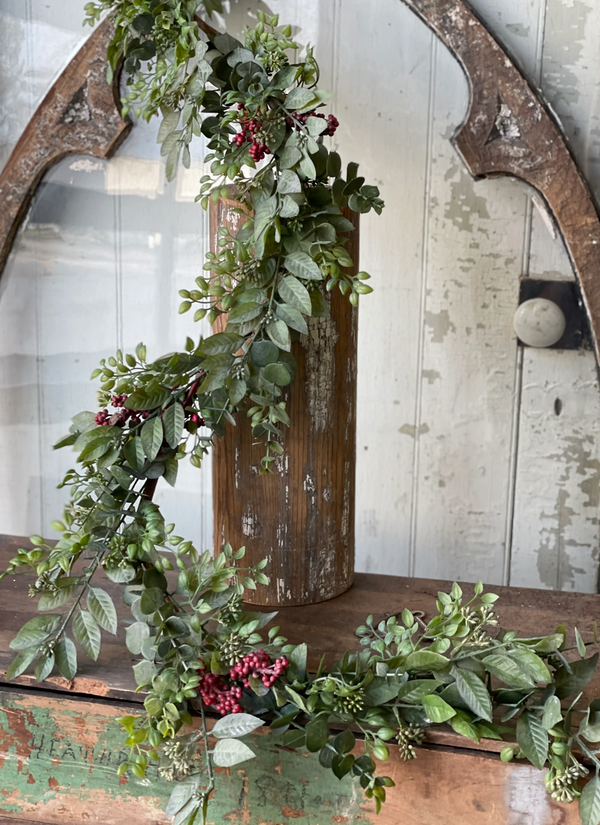 Atwood Eucalyptus 6' Garland
