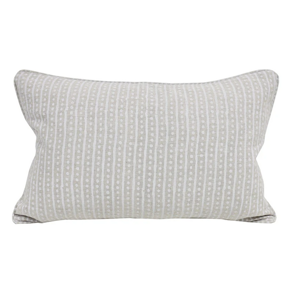 Hakuro Chalk Linen Cushion, 14" x 22"