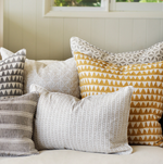 Hakuro Chalk Linen Cushion, 14" x 22"