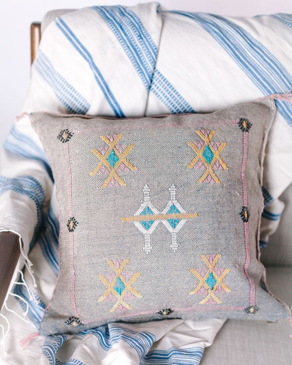 Cactus Silk Pillow, Grey