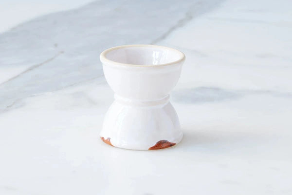 Exposed Edge Egg Cup